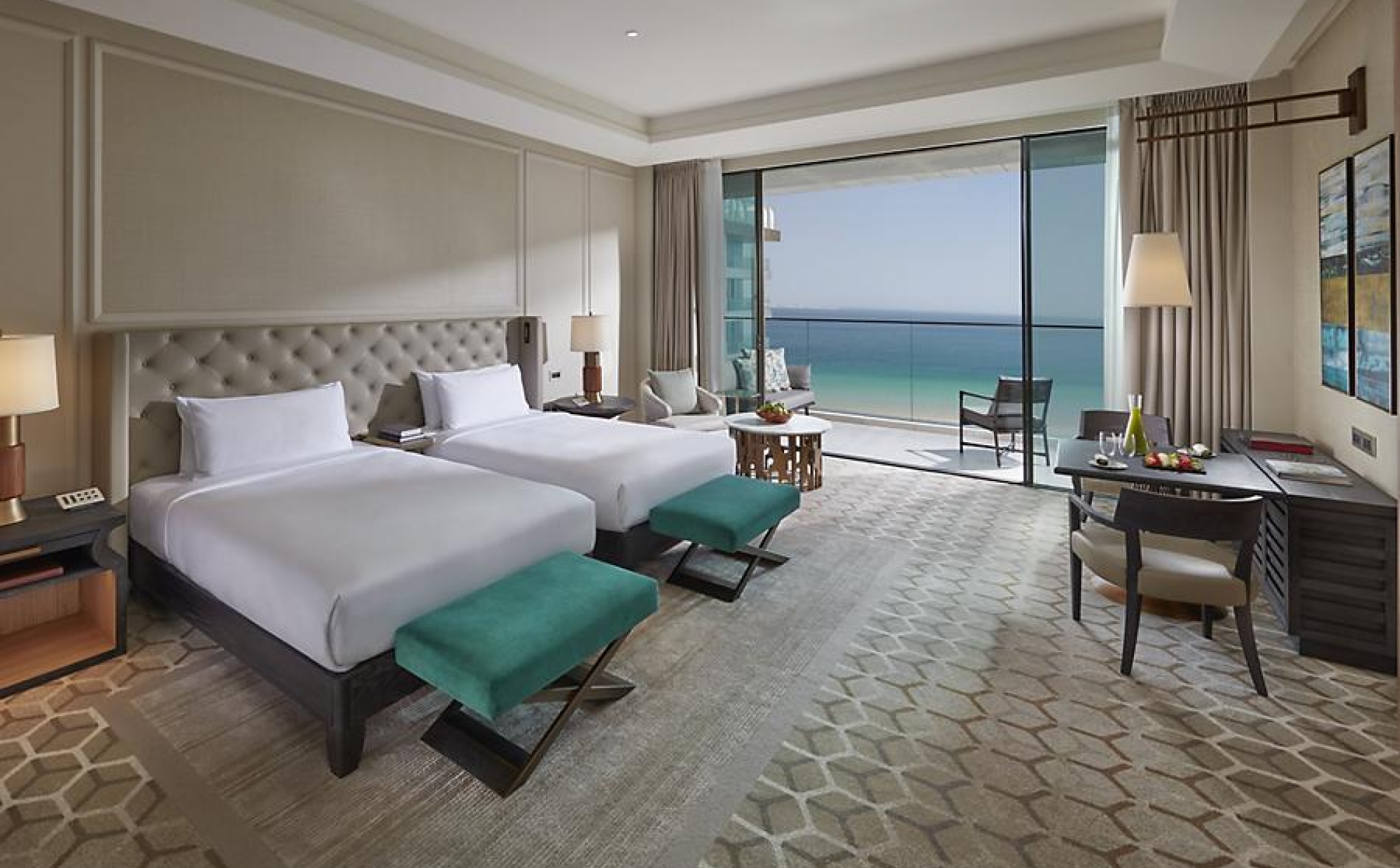 Five luxe dubai. Отель Mandarin oriental Дубай. Мандарин Ориентал Дубай. Ja Ocean view Hotel 5 Джумейра. Ja Ocean view Hotel 5 Дубай.